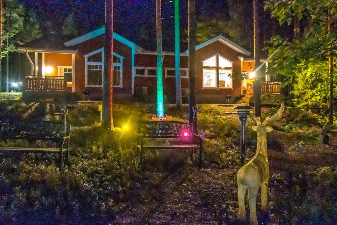 Otsopirtti: Maria And Otso Apartments Kolinkylä Buitenkant foto