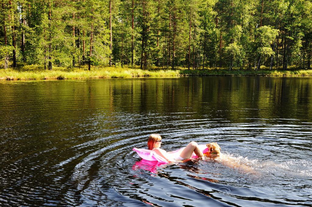 Otsopirtti: Maria And Otso Apartments Kolinkylä Kamer foto